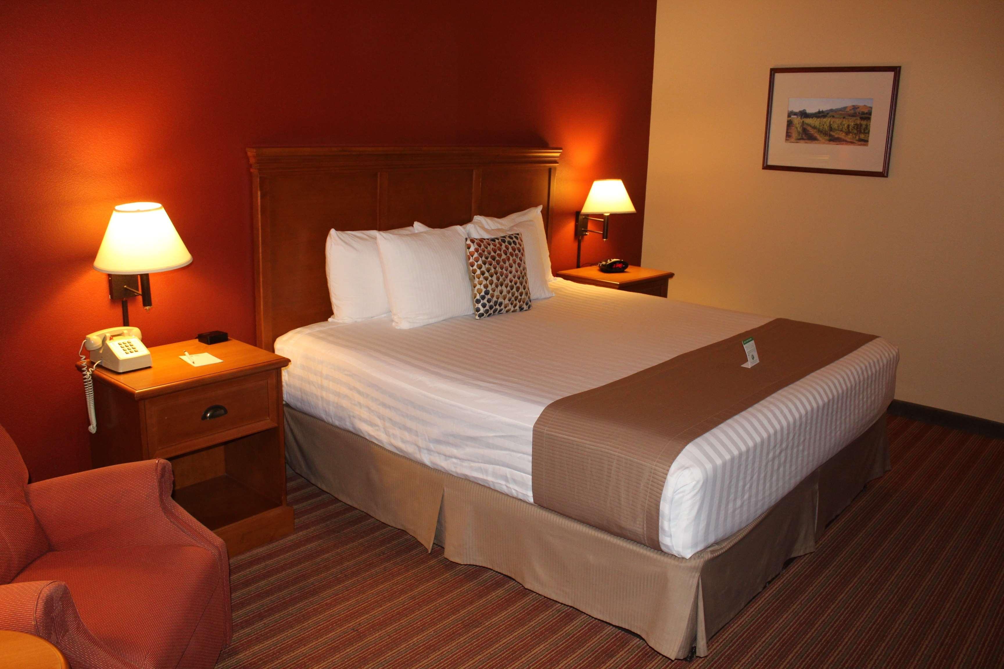 Best Western Plus The Inn At Horse Heaven Prosser Eksteriør billede