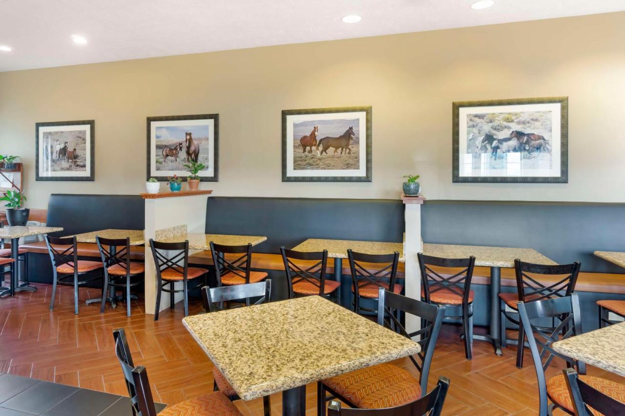 Best Western Plus The Inn At Horse Heaven Prosser Eksteriør billede